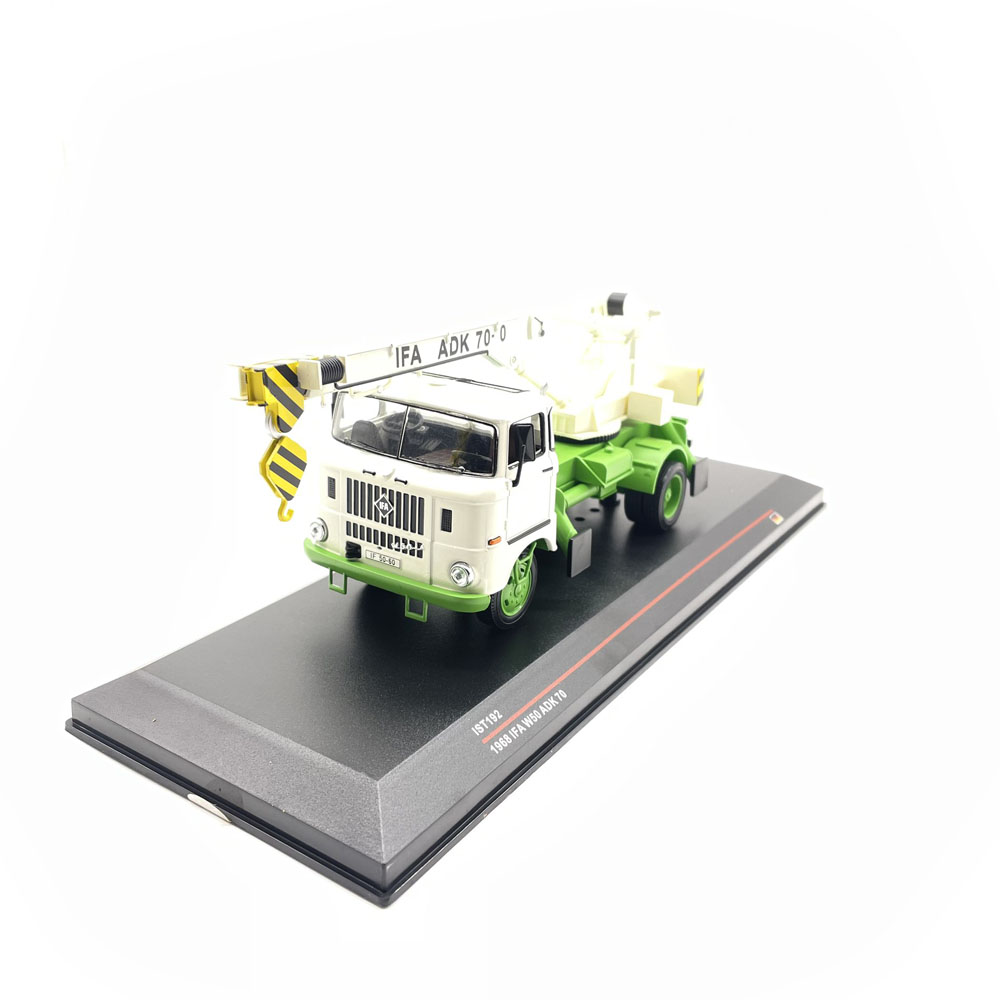 1:43 Scale Resin Truck Model 1 - Vintage Collectible Trucks review and price